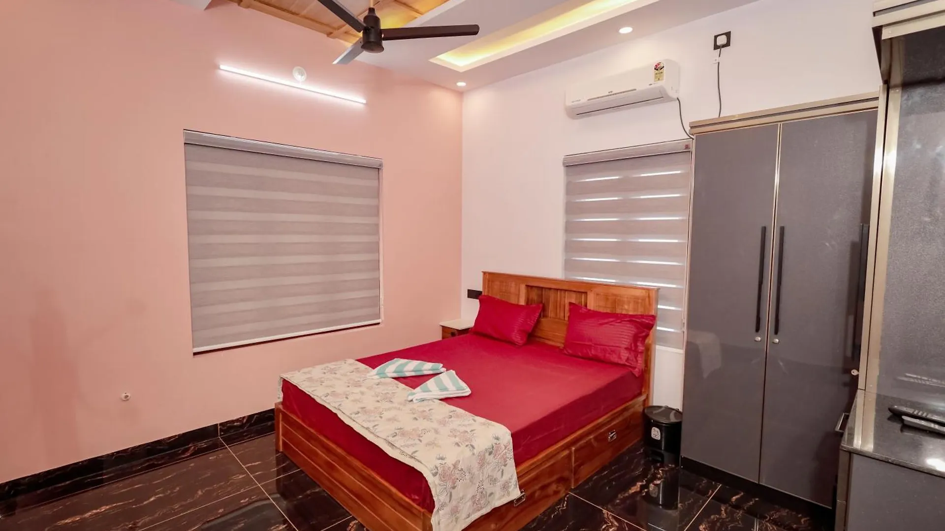Shivoham Homestay Варкала